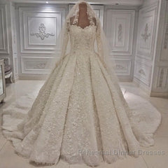Expensive Lace Appliques Long Sleevess Ball Gown Wedding Dresses