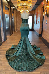 Glamorou V-Neck Sleeveless Halter Mermaid Semi Formal Prom Dresses With Beading