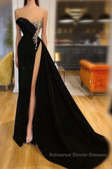 Gorgeous Black Split Front One Shoulder Semi Formal Prom Dresses With Beading