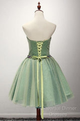Green Ball-Gown Sweetheart Short Tulle Homecoming Dress With Beading