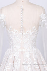 Long Sleeve Appliques Lace Tulle A-line Wedding Dresses