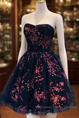 Lovely Black Sweetheart Short Homecoming Dress, Black Semi Formal Prom Dress