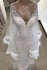 Luxurious Mermaid V-Neck Long Sleevess Crystal Floor Length Semi Formal Prom Dresses With Tassels