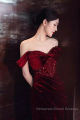 Mermaid Strapless Burgundy Velvet Semi Formal Prom Dresses Evening Dress