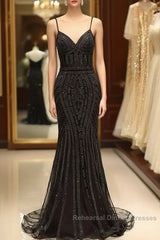 Mermaid V Neck Sequined Black Semi Formal Prom Dresses Spaghetti Straps