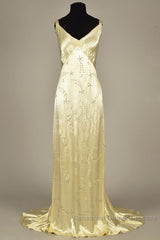 Modest A Line V Neckline Yellow Satin Beads Long Party Dress Semi Formal Prom Dresses