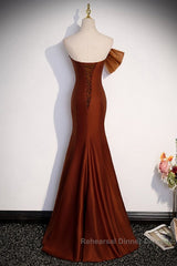 Noble And Unique Chocolate Sleeveless Semi Formal Prom Dress Chocolate Mermaid Strapless Tulle Butterfly Knot Dew Back Strap Long And Floor Evening Dress