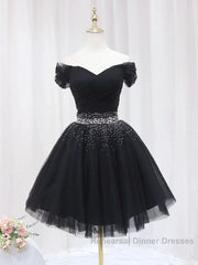 Off The Shoulder Tulle Red Short Semi Formal Prom Dresses Lace Up