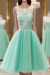 Pretty Round-Neck Lace Tulle Short Green Semi Formal Prom Dresses, Lace Homecoming Dresses