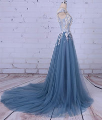 Unique Pncess Appliqued Tulle Long Prom Dresses