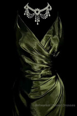 Retro Mermaid Spaghetti Straps Satin Green Long Evening Dress Semi Formal Prom Dresses