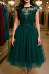Round Neck Beaded Green Lace Short Semi Formal Prom Dresses Homecoming Dresses, Short Green Lace Formal Graduation Evening Dresses