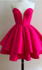 Sexy A-Line Sweetheart Sleeveless Tiered Short Homecoming Dress With Pleats