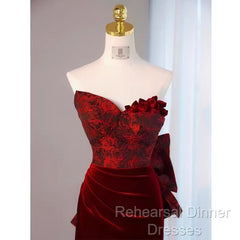 Sexy Sheath Long Senior Burgundy Velvet Semi Formal Prom Dress Formal Dress