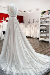 Simply Long A-line Tulle Lace Open Back Wedding Dress
