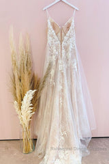 Stunning Long A-Line Spaghetti Straps Tulle Lace Wedding Dresses