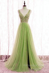 Tulle V Neck Sequins Beaded Dresses With Slit