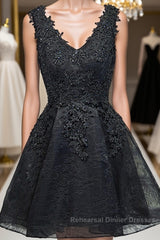 V Neck Short Black Lace Semi Formal Prom Dresses, Black Lace Homecoming Dresses, Short Black Formal Evening Dresses