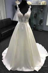 V neck White A line Lace appliques Princess Wedding Dresses