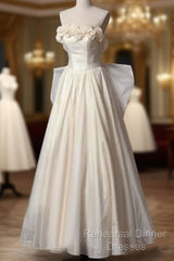 Vintage A Line Strapless Satin White Long Wedding Dresses Brides Dress