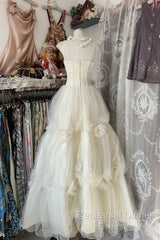 Vintage Ball Gown Spaghetti Straps Sleeveless Long White Evening Dress Semi Formal Prom Dresses