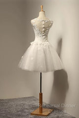 Vintage Cap Sleeves Short Tulle Lace Appliques Wedding Dresses