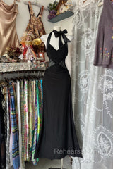 Vintage Fashion Mermaid Halter Black Floor Length Evening Dress Semi Formal Prom Dresses