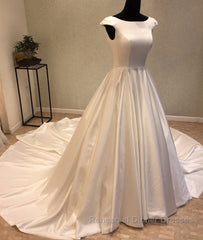 White round neck satin long Semi Formal Prom Dresses gown, evening Dresses